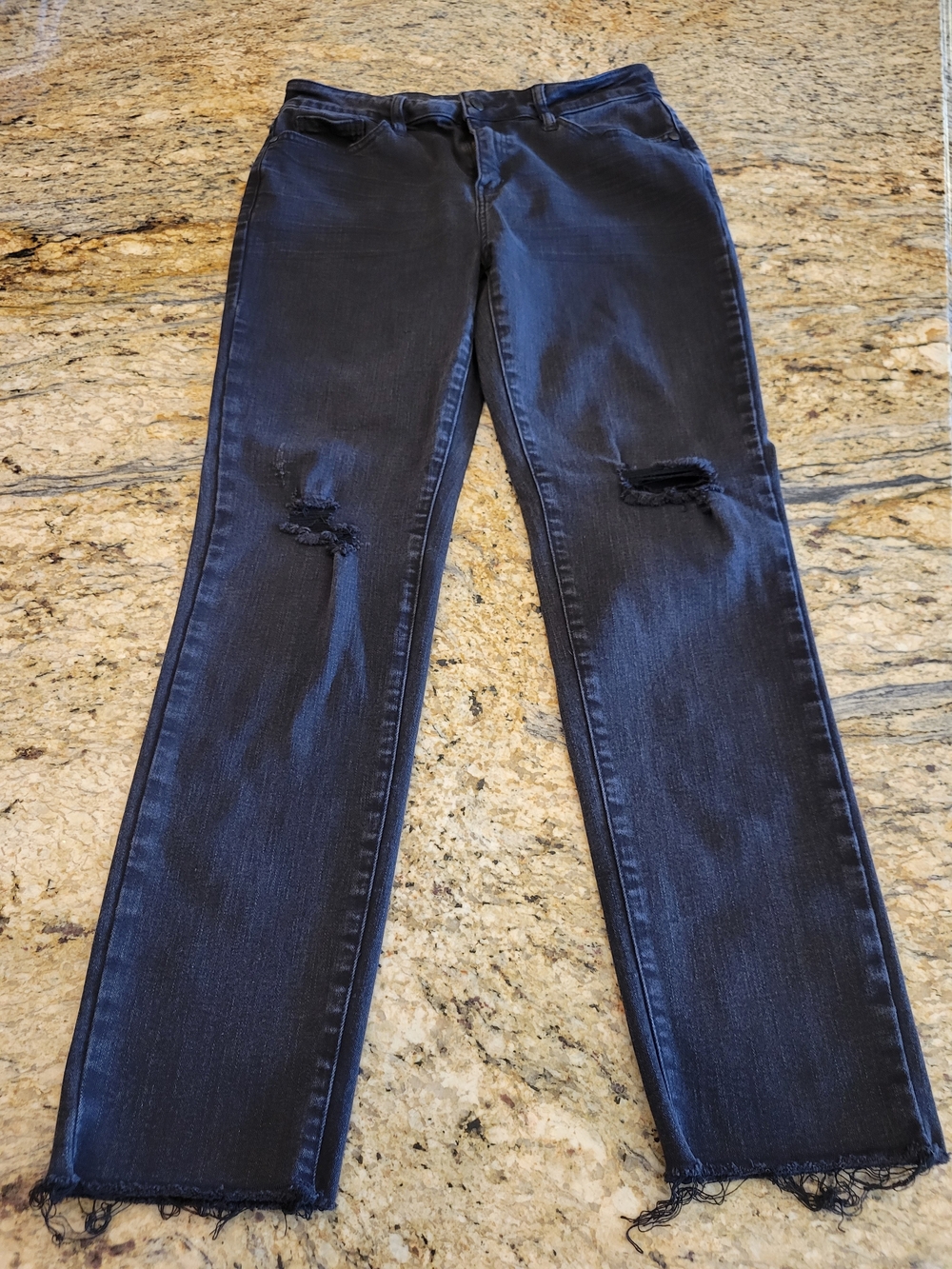 Judy Blues Women's Distressed Black Slim-Fit Jeans